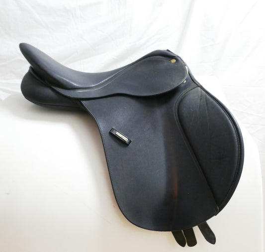 Wintec 500 All Purpose Saddle - 17" Adjustable Black Cair TB41